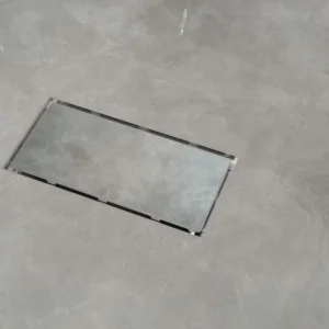 Kit para plato de obra con sumidero Ruber con sifón de 50 mm y rejilla EVOLUX MICROCEMENTO INOX 15x30 - EVOLUX -IE47009 - Estil Gurú